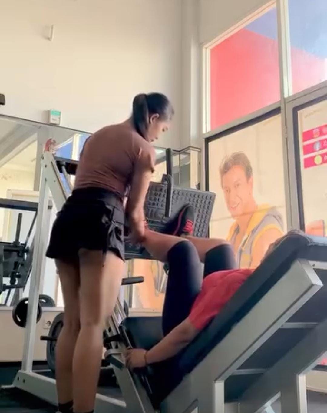 Coach Jesica - Focused Back Training